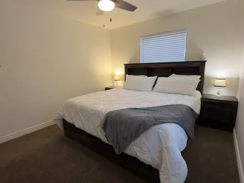 Condo  with a hot tub in the Village of Cloudcroft!