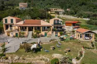 Rainbow apartment A,Pelekas beach,40 meters from the sea Hotels in Parelia