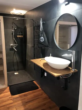 Apartment with Spa and Sauna 50m from the beach and close to Intra-Muros