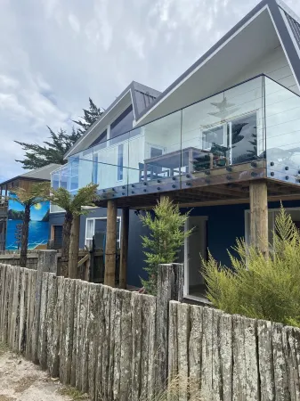 Totara Bach - just a few meters away from the beach (Tata Beach, Golden Bay)