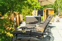 Historic Chalet Neuhaus - with Open Air Jacuzzi & Infrared Sauna!