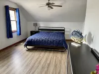 10mins to IU/Close to Lake Lemon/Pet Friendly/ Hotels near St Mark's United Methodist Church
