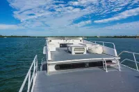 Happy’s Houseboat Key West