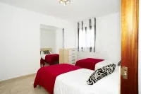 Luxury apartment with beautiful views, private pool and beach access