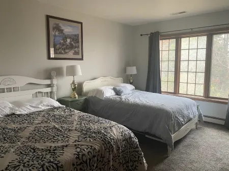 E Bountiful 3Br 2Bath<br>Great view  good parking close to public transport