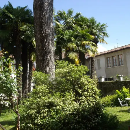 Apartment for couples with garden - 10 min from the lake!
