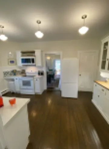 Registered Historic Edwardian Carriage House. Close to Katy's Cove.Pet Friendly. 聖安德魯斯酒店