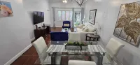 Ocean Breeze 2-bedroom 2-Bath in Nassau w/ Pool, AC, WiFi, Barbecue.