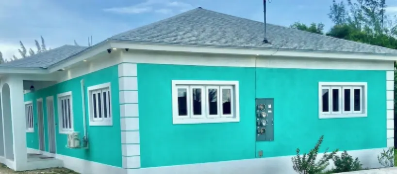 Charming 2-bedroom apartment with AC, WiFi in wonderful Nassau Hotels in 