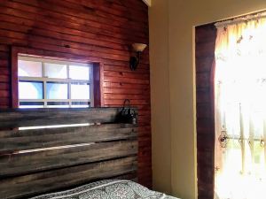 Captivating Mountain Views, Ocean Views,  Romantic getaway