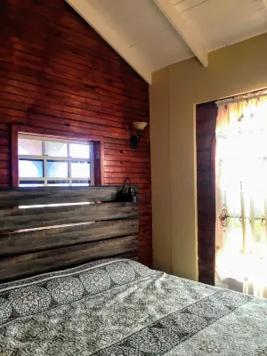Captivating Mountain Views, Ocean Views,  Romantic getaway Hotels near La Sikwi Sugar Mill
