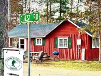 Peaceful Waters Cabin Sleeps 4 Hotels in Newbold