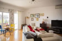 Luxury Villa Sunny Garden With Private Heated Swimming Pool