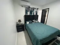 Comfortable Hotels near los prados Park