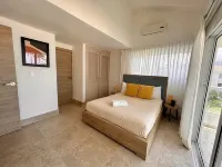Golden Sands Beachfront 3-bed Penthouse @ Emotions