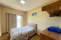 Beautiful apartment with sea view, two parking spaces, we have other options. Hotels in Praia das Toninhas