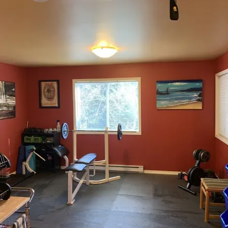 Hilltop Retreat | Private Hot Tub • Pet-Friendly • Secluded 2Br Escape