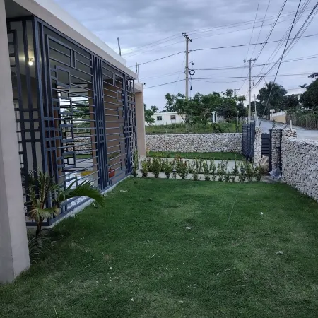 Spacious and unique house closed to beaches & natural monuments!