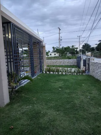 Spacious and unique house closed to beaches & natural monuments! Отели рядом с достопримечательностью «Playa de Caletón Grande»