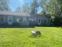 Pet friendly Sandy Beach Access Oasis.