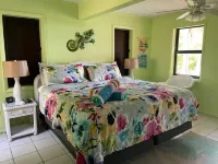 Southern Exposure 3 bedroom / 3 bath villa