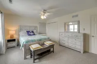 Waterfront Gem w/ Dock: 3 Mi to Fenwick Island Fun - Homestays