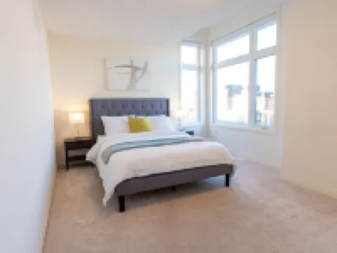 Lakeside Modern House 4BR - Steps to the lake Hotels in Clarington