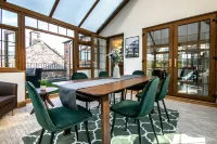 Simcas House Hotel a Barton