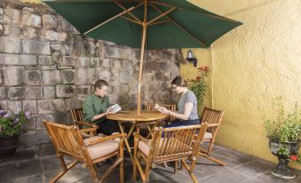 Hostal & Apartments El Triunfo