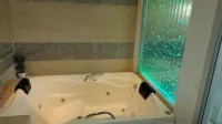 Hotel Girassol Plaza - Hot Tub