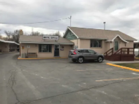 Paintbrush Motel Hotels in Riverton