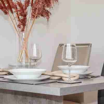 ViewLangho Dining/Meeting Rooms