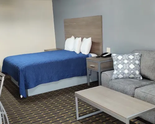 Ameristay Inn & Suites Hotels in Orange