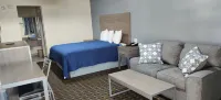 Ameristay Inn & Suites - Hot Tub