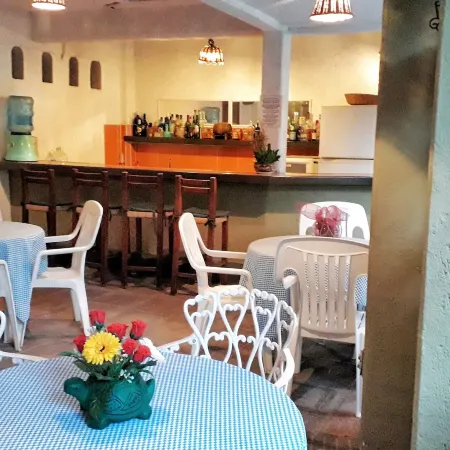 Solimar Inn Suites