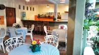 Solimar Inn Suites فنادق في زيهواتانيجو دي أزويتا