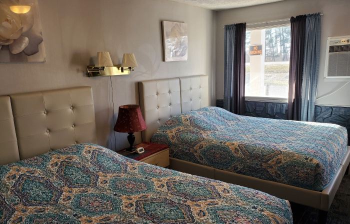 River Country Motor Lodge
