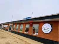 Riverside Inn