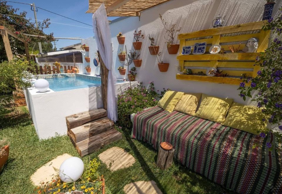 Hotel Beach House Babylon, Exterior, Garden