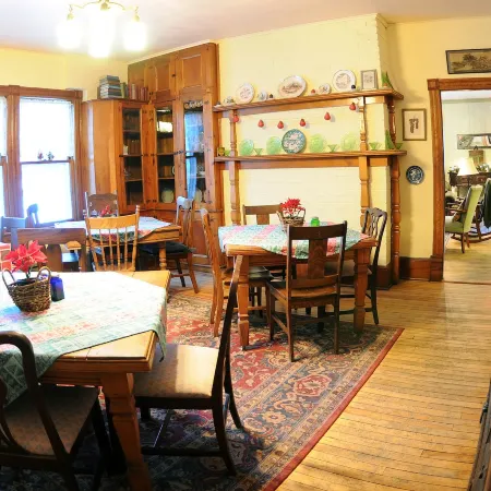 Keene Valley Lodge