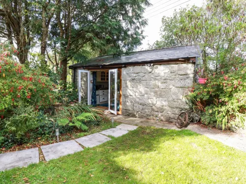 Carminow Barn Hotels in Lostwithiel