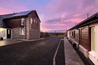 Elderburn Lodges - Parkplatz