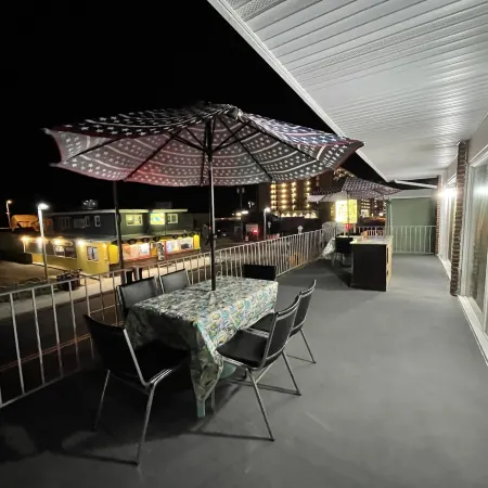 Sea Ray Motel