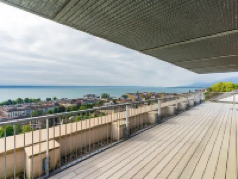 Hôtel Alpes & Lac Hotels in Neuenburg