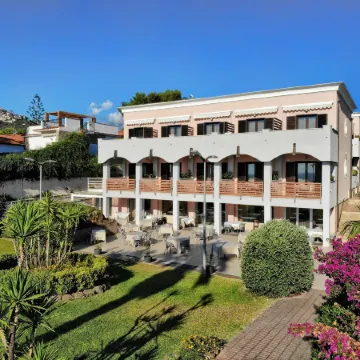 Hotel Mareluna