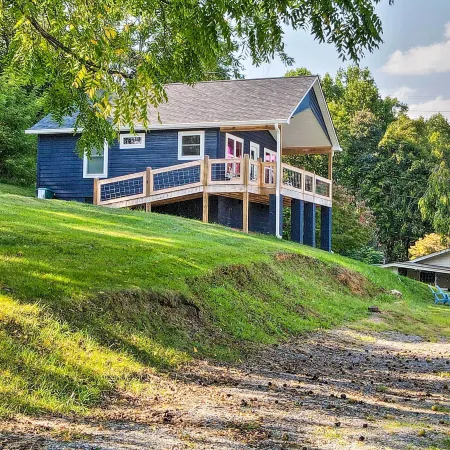 Bean Station Cottage Unobstructed Lake Views