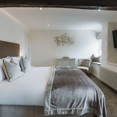 Coffee & Stays at Cartmel Square