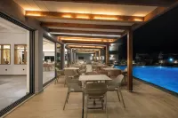 Mare Village Hotel - Pools