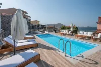 Lithoessa Luxury Apartments - Ocean View
