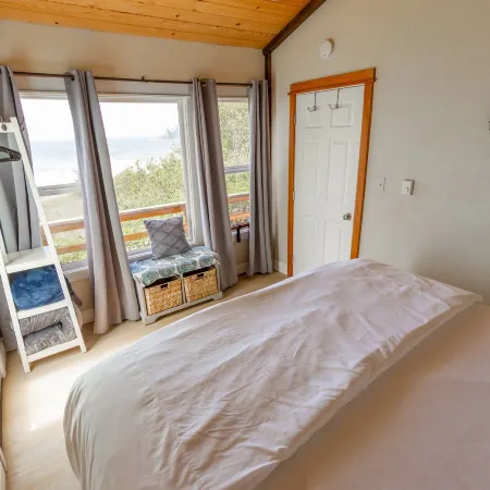 Beach Bungalow at Crook Point